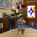 Alloggi Marinella 3*