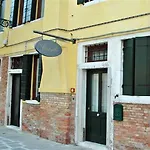 Alloggi Marinella