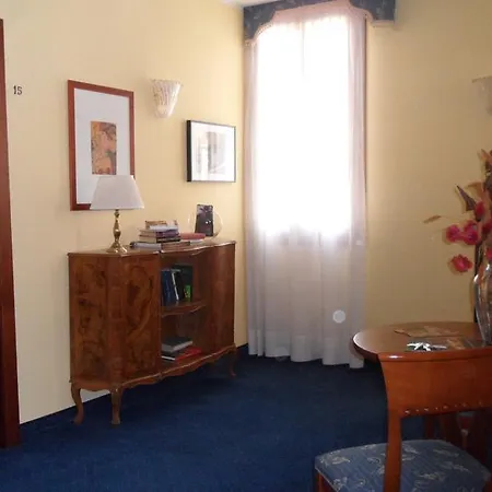 Alloggi Marinella Locanda