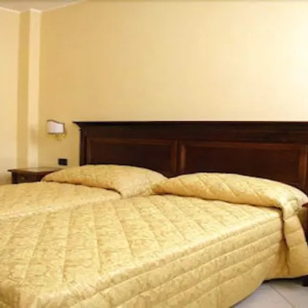Alloggi Marinella Locanda 3*