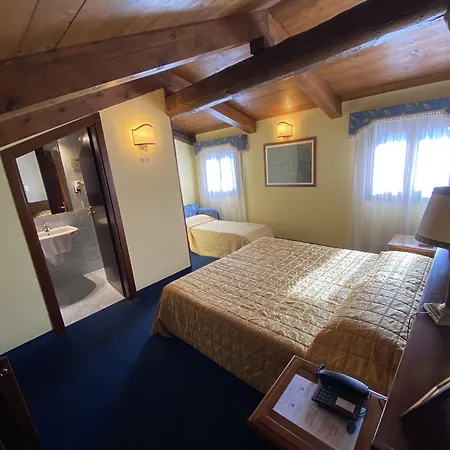 Alloggi Marinella Locanda 3*