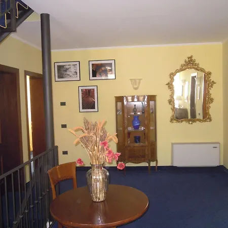 Alloggi Marinella Locanda 3*