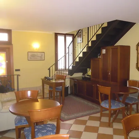Alloggi Marinella Inn