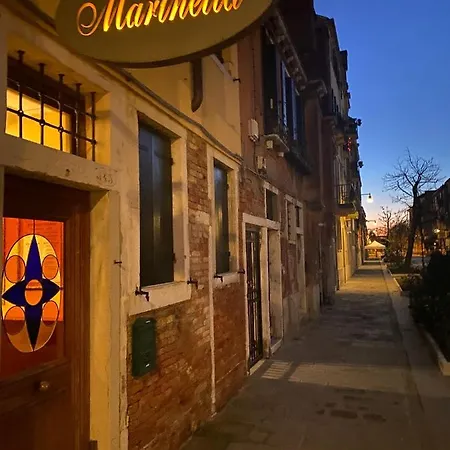 Alloggi Marinella 3* Venedik